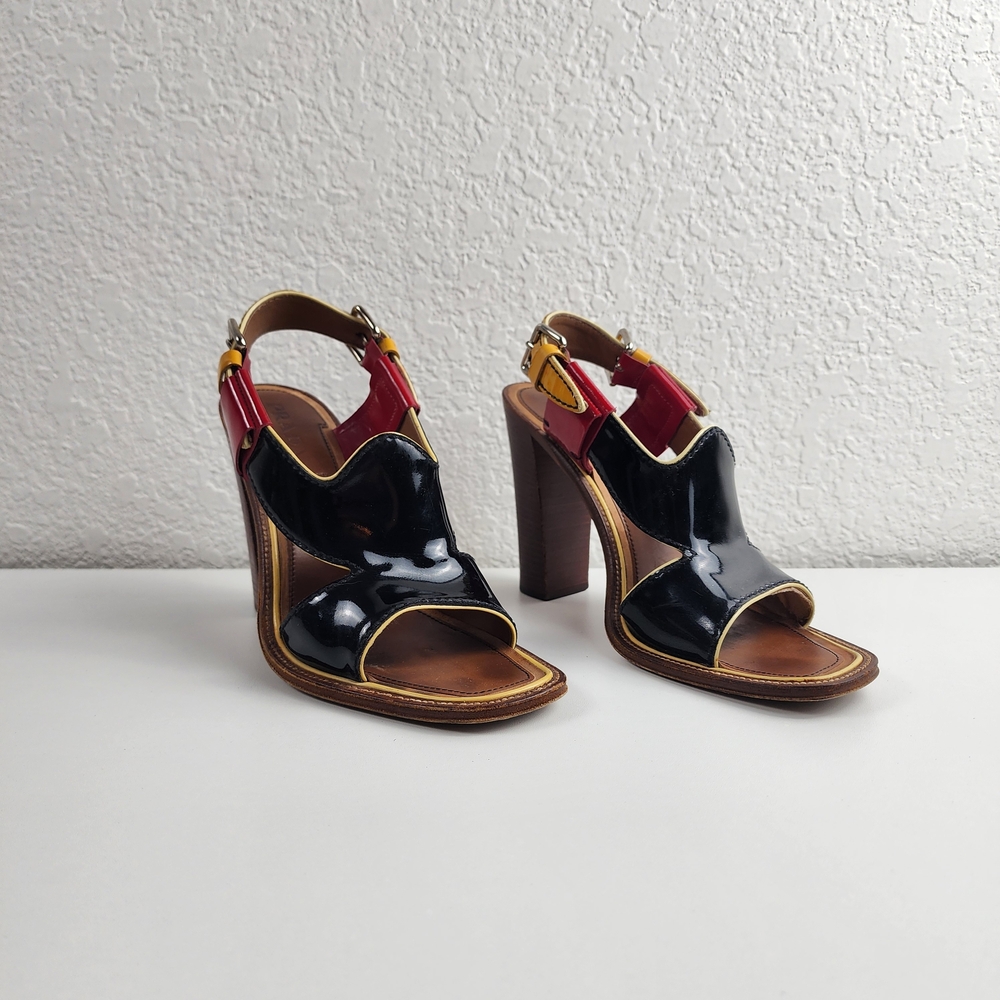 Prada Black & Red Patent Leather Chunky Open Toe Heels - Size 38 Luxe Retro Mod